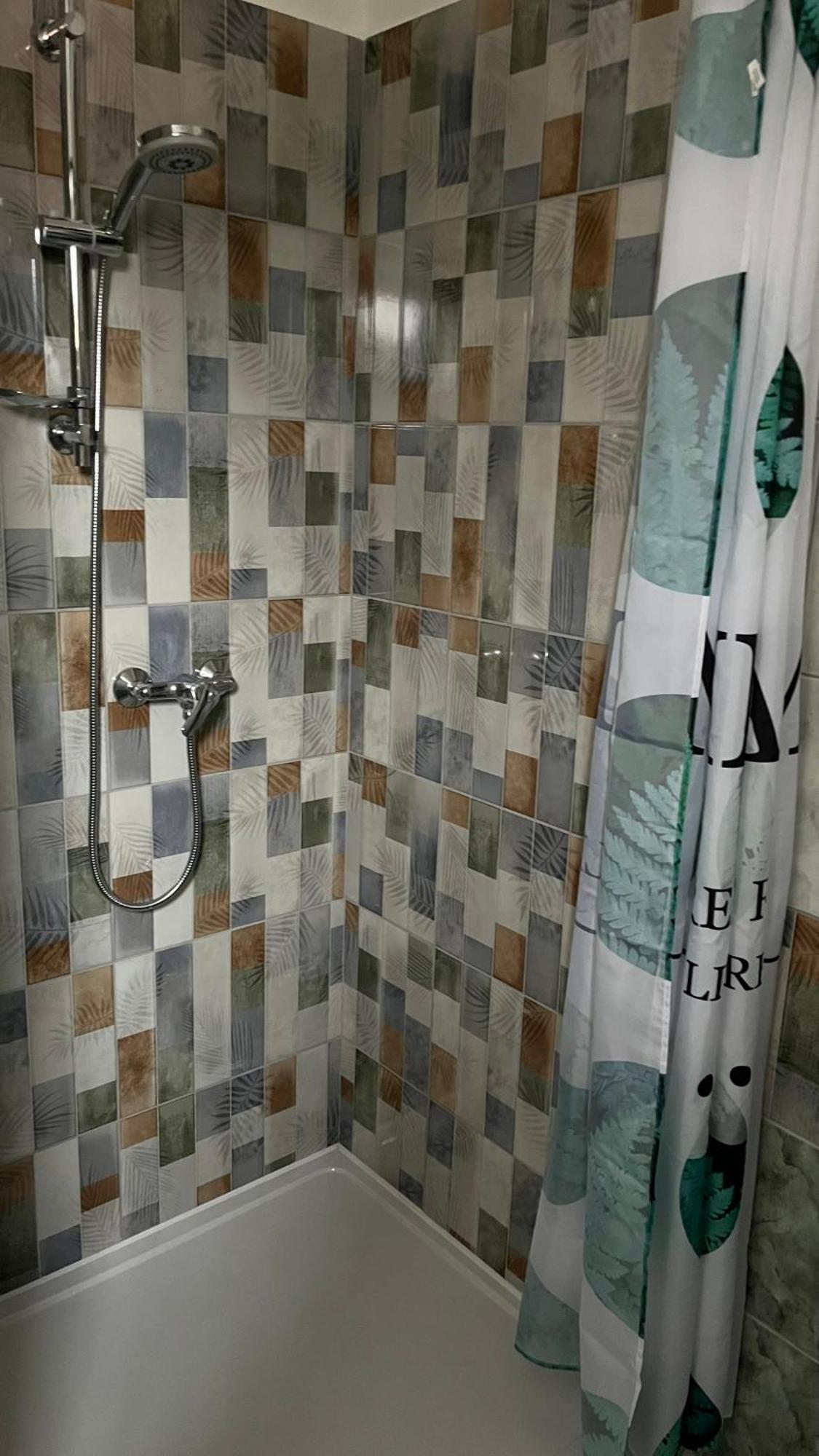 Sárvár Boezsi Apartman מראה חיצוני תמונה